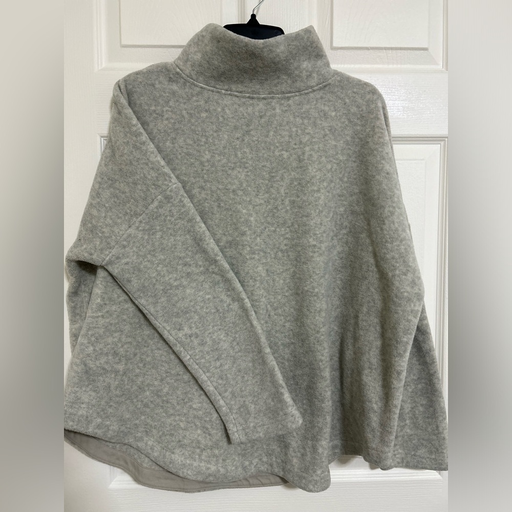 NEW Vineyard Vines Pullover